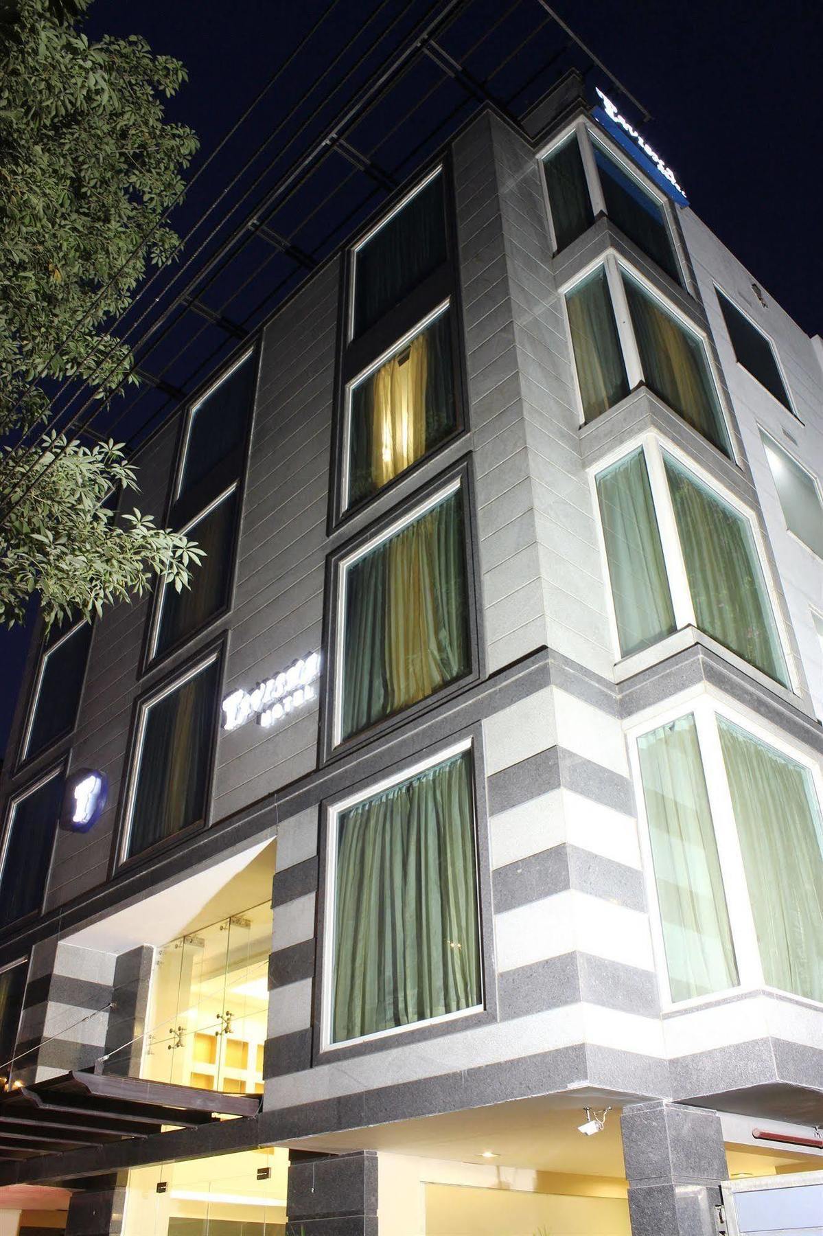Rosemallow Hotel Νέο Δελχί Εξωτερικό φωτογραφία
